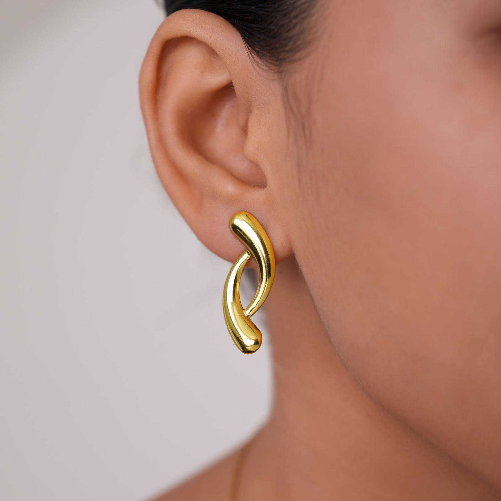 Double Curve Earrings
