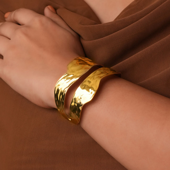 Molten Wave Cuff