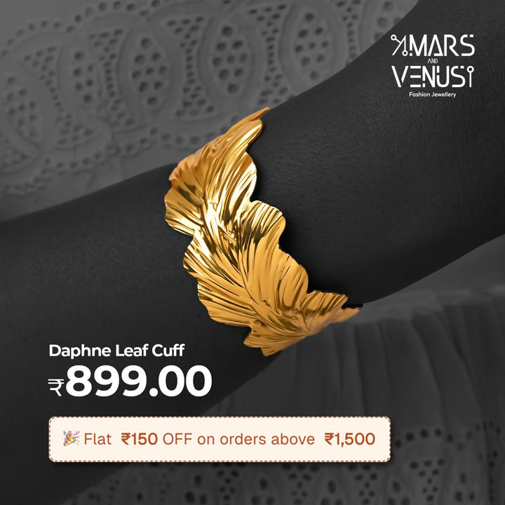 Daphne Leaf Cuff